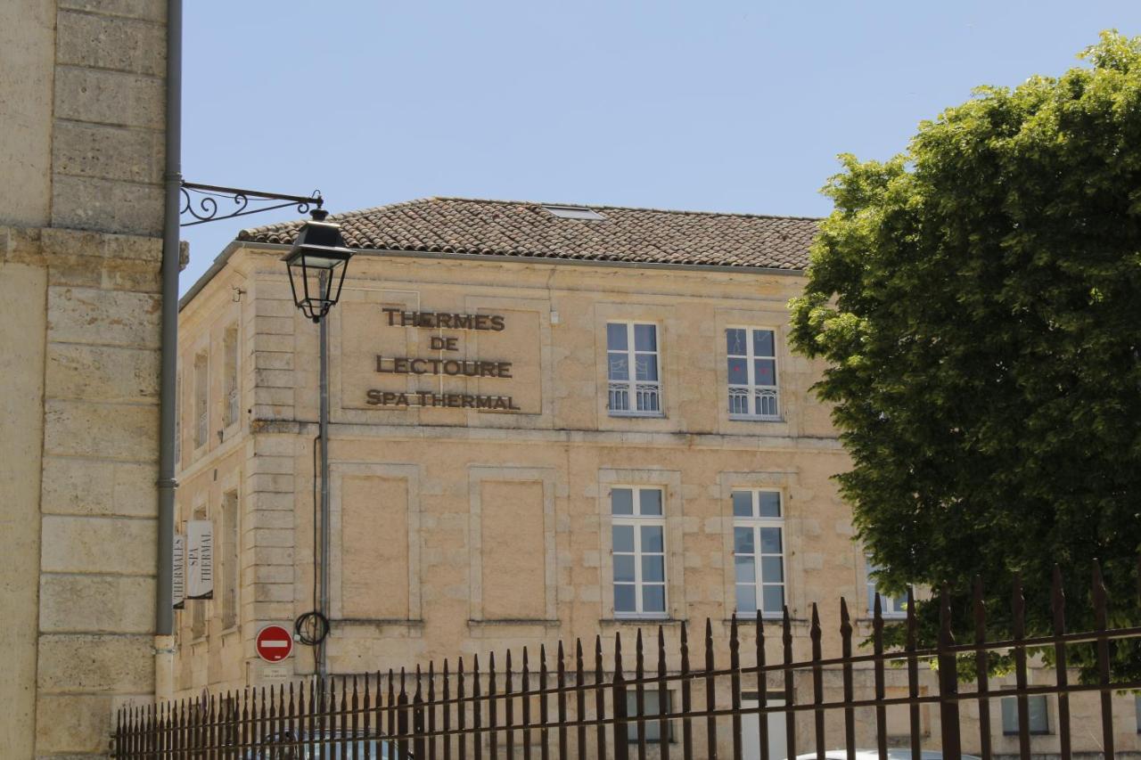 College Des Doctrinaires Hotel Lectoure Exterior photo